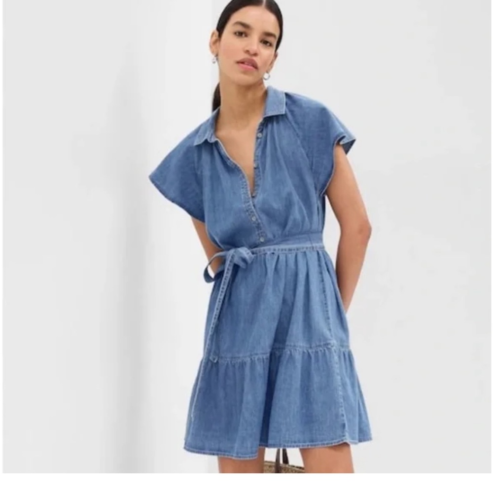 NWT GAP Flutter Sleeve Cotton Denim Dress Size M